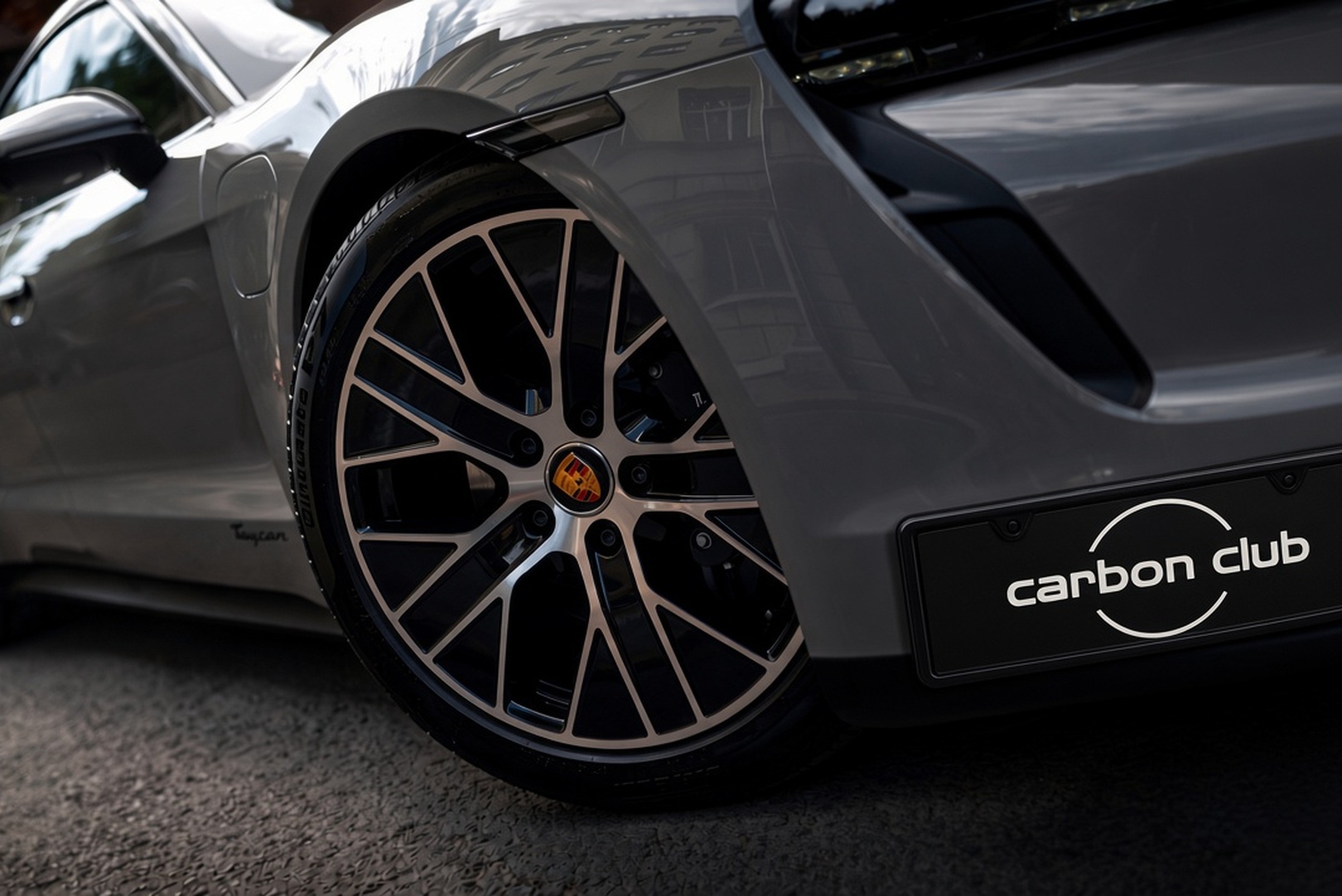 Porsche Taycan
